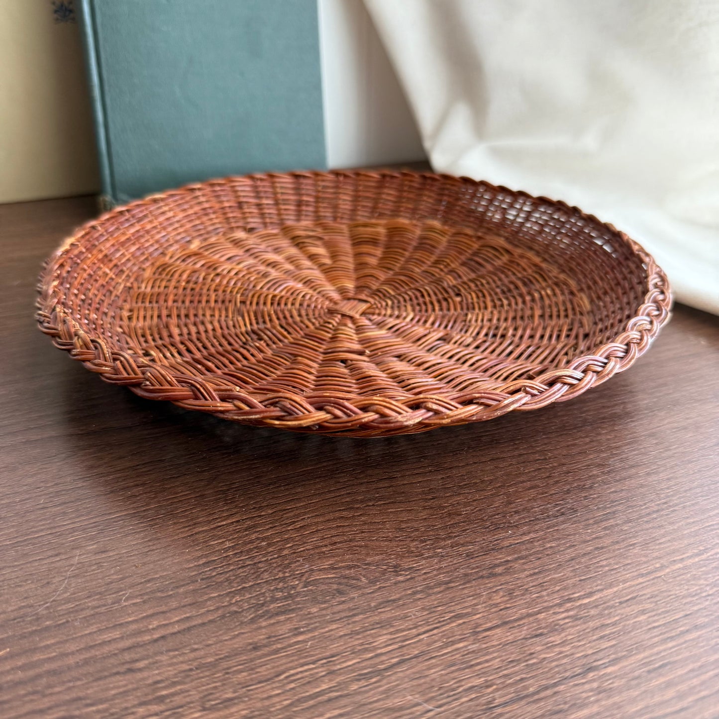 Brown Wicker Rattan Plate Holders