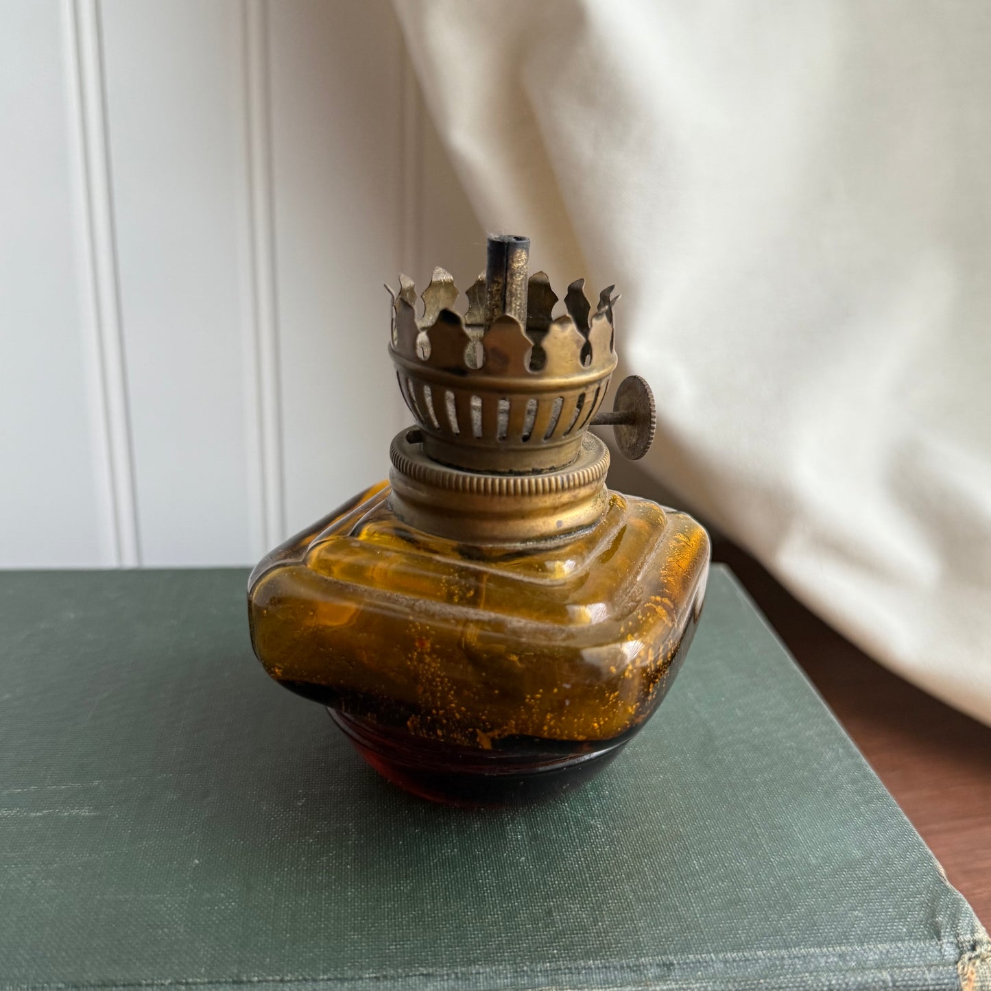 Amber Glass oil Lamp