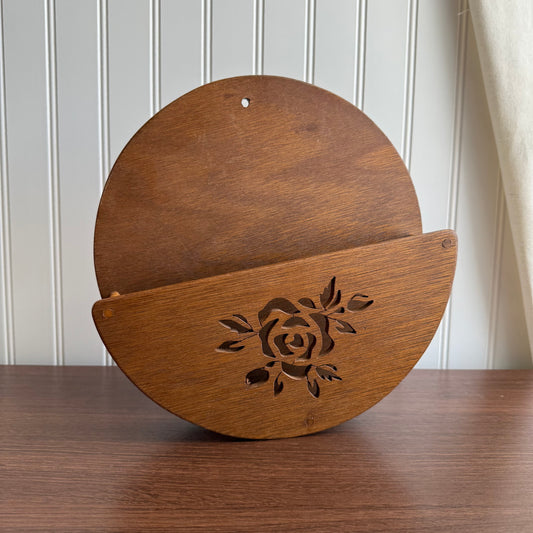 Wood Curcle Flower detailed Wall Holder