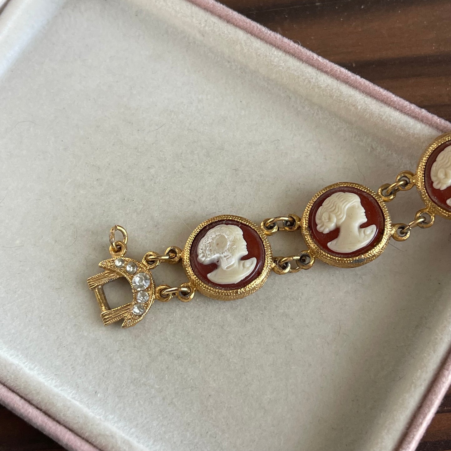 Faux Cameo resin Bracelet