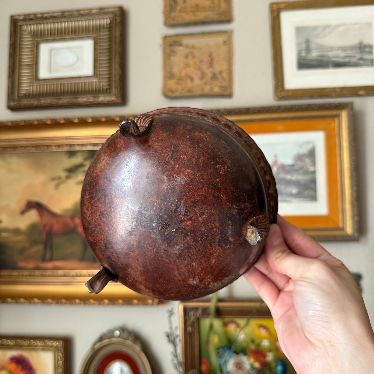 Vintage style metal tin bowl