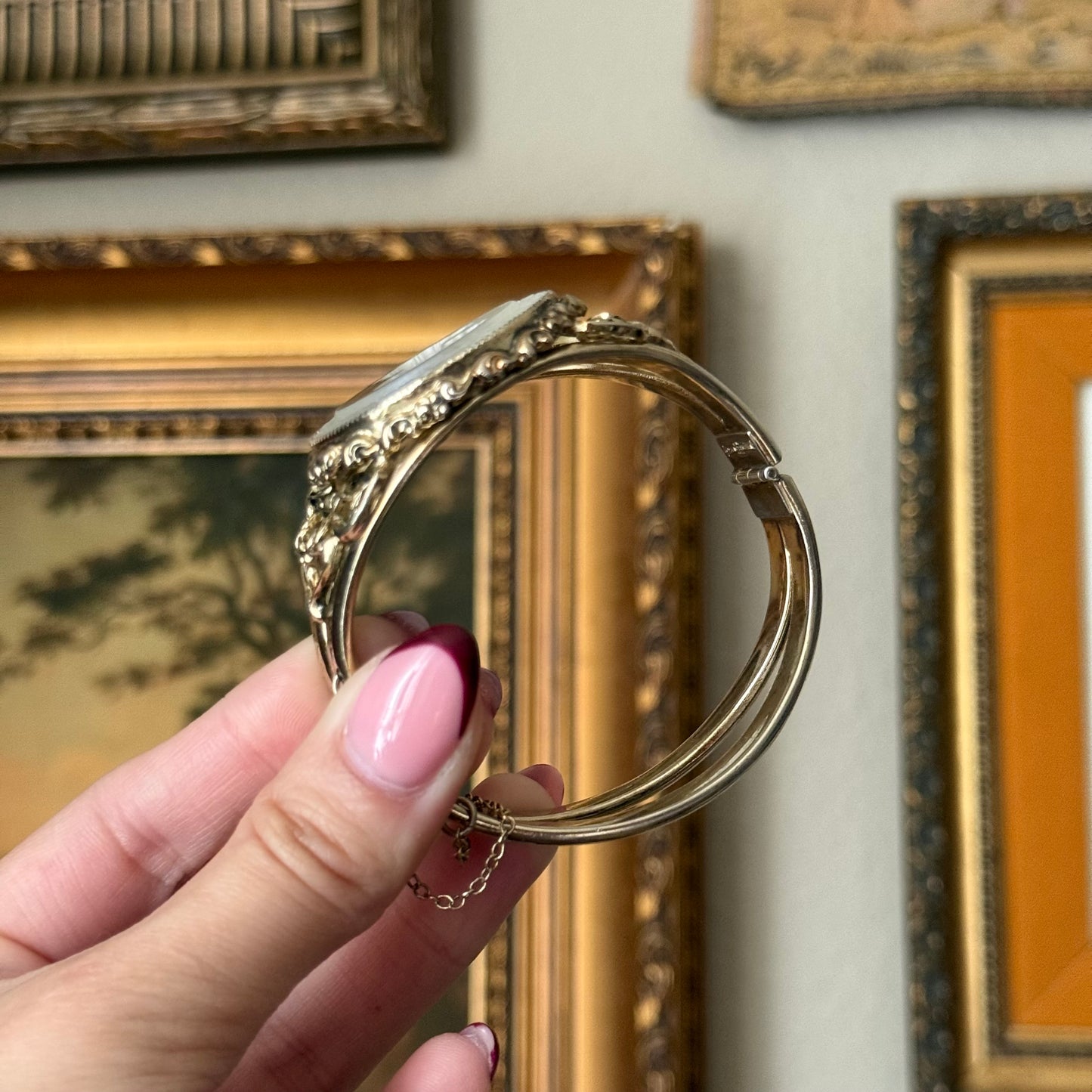 Vintage Whiting and Davis Glass Cameo Portrait Intaglio Bracelet Cuff