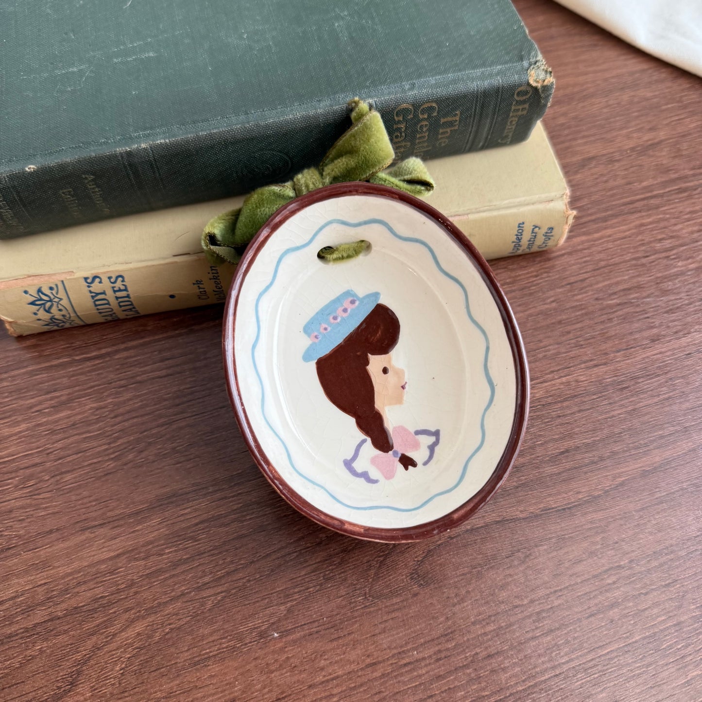 Vintage Pottery Hanging Girl Portraits