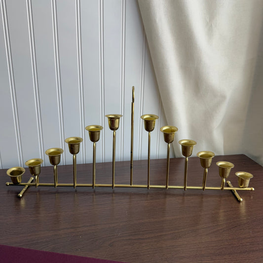 Vintage metal brass colored candleholder for 12