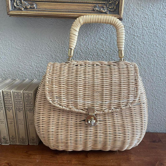 Vintage Wicker hand bag Purse