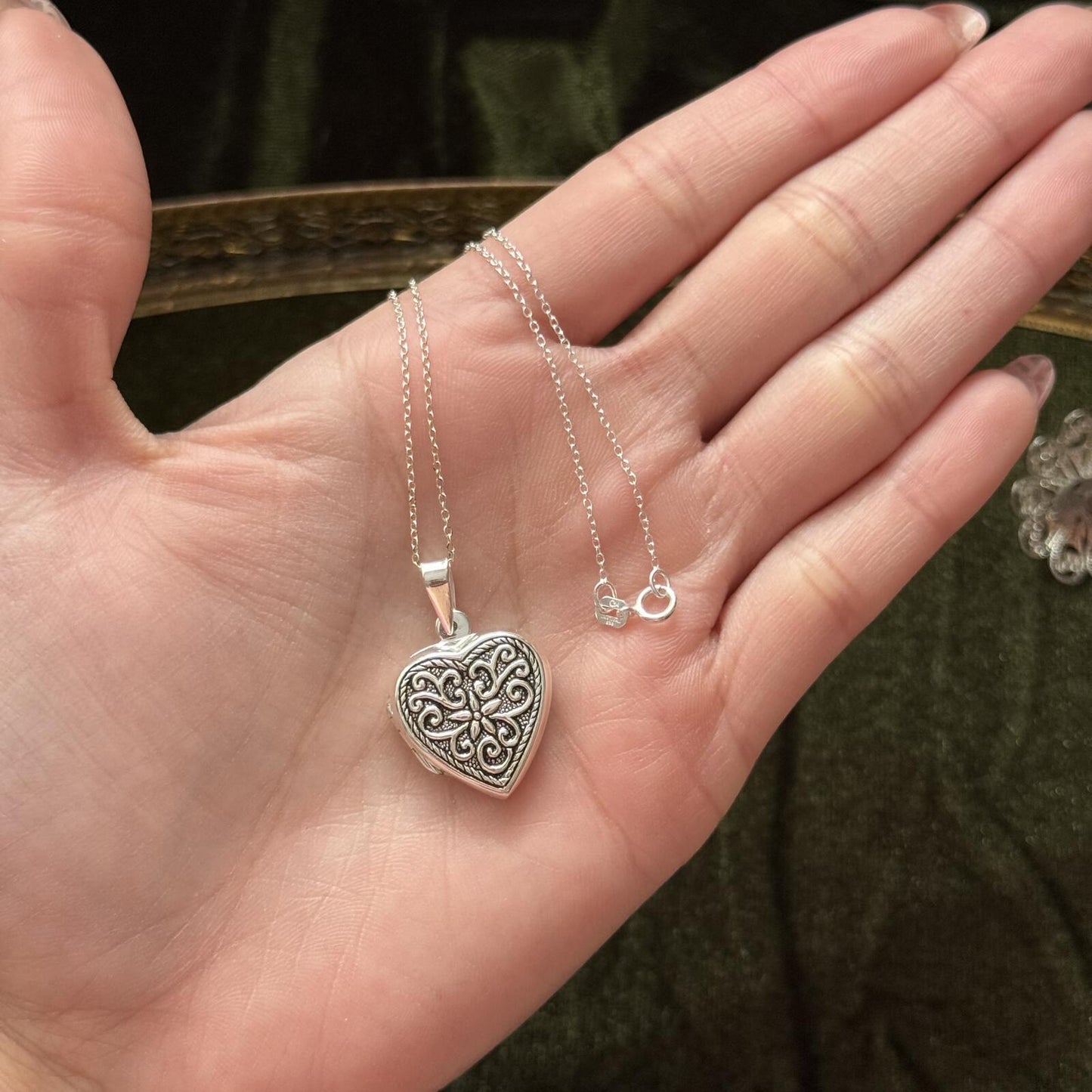 Vintage 925 Silvertone locket