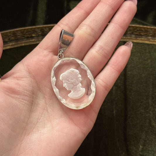 Vintage plastic clear cameo pendant