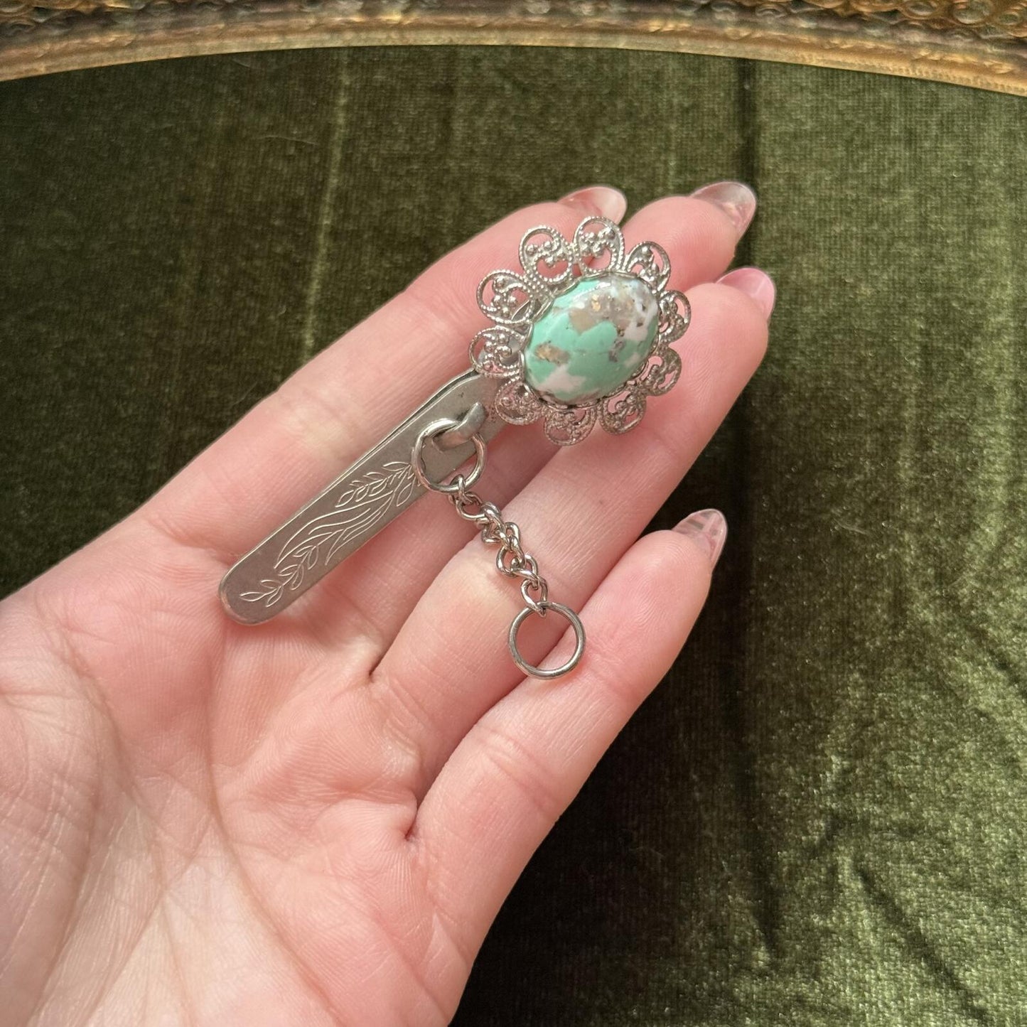 Vintage kings key finder Silver tone