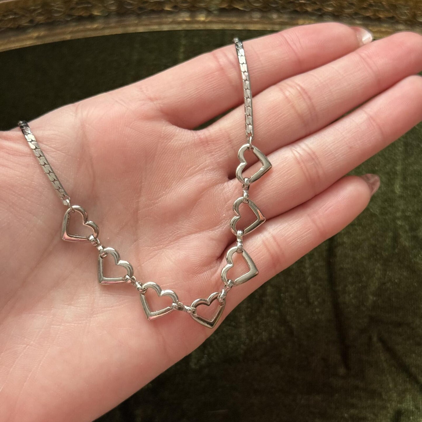Vintage silver tone heart necklace