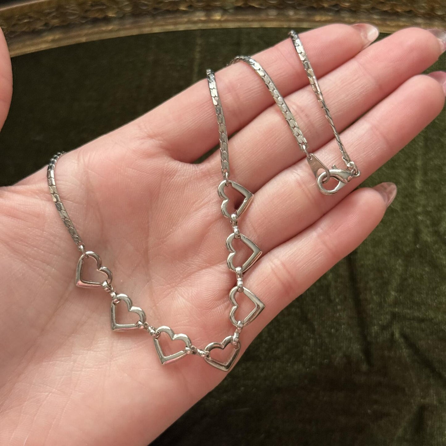Vintage silver tone heart necklace
