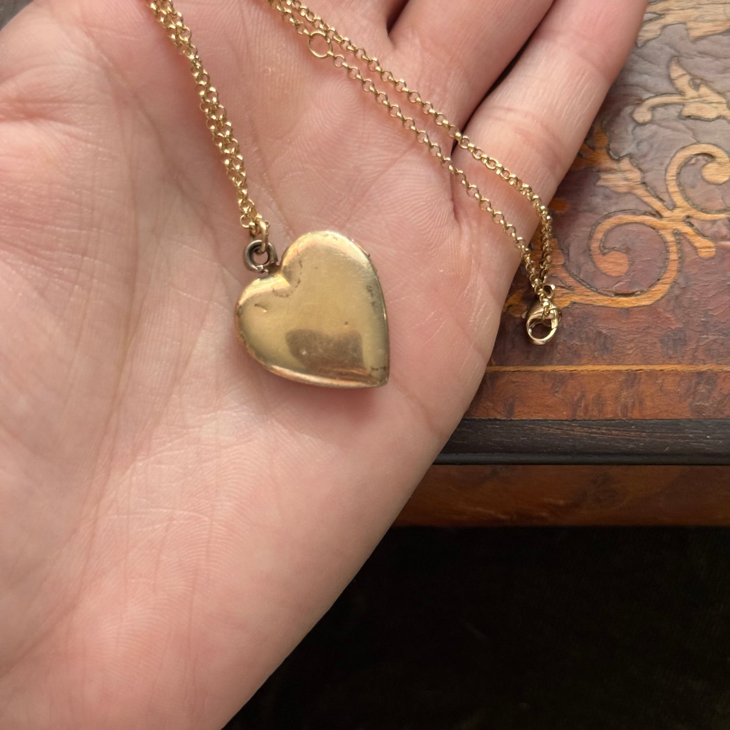 Vintage GF  Floral Detailed Heart Locket Necklace