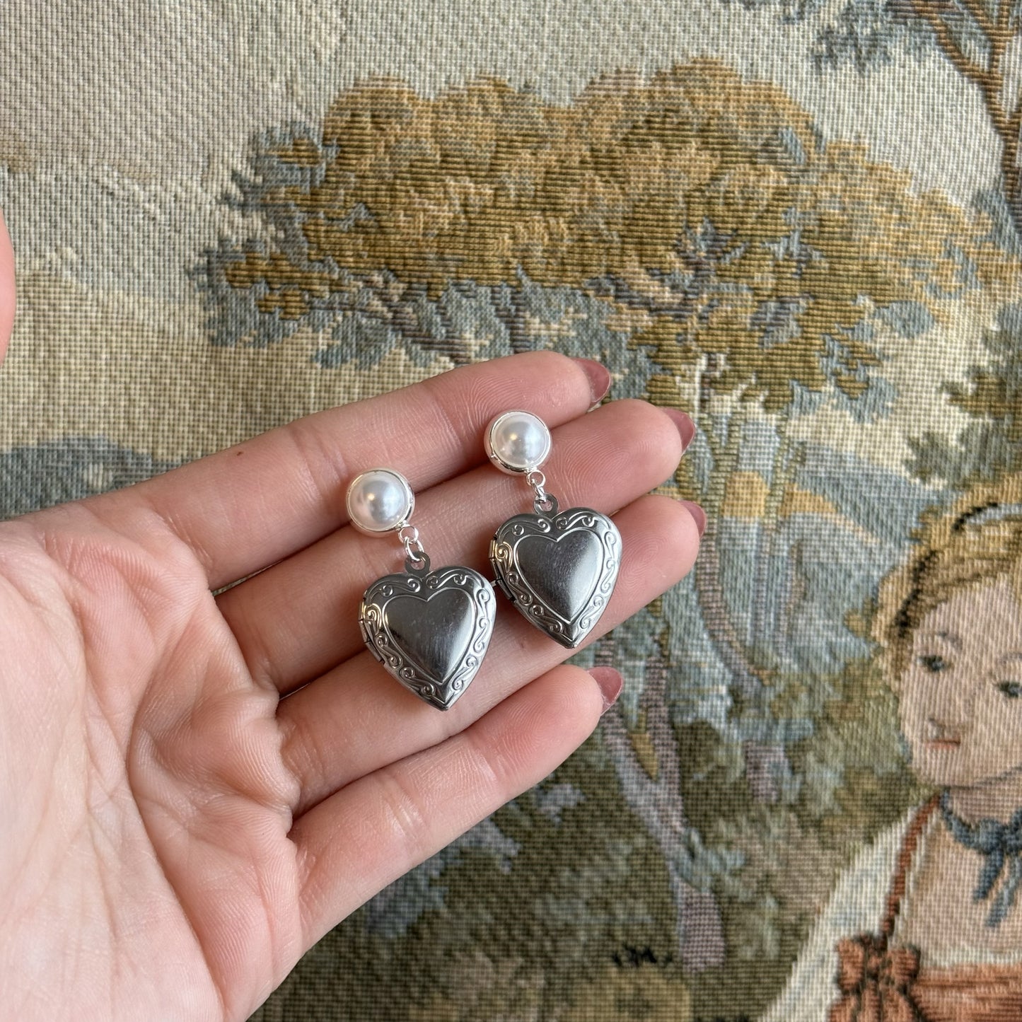 Vintage Style Heart Shaped Locket Post Earrings