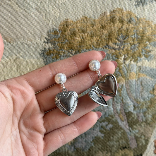 Vintage Style Heart Shaped Locket Post Earrings