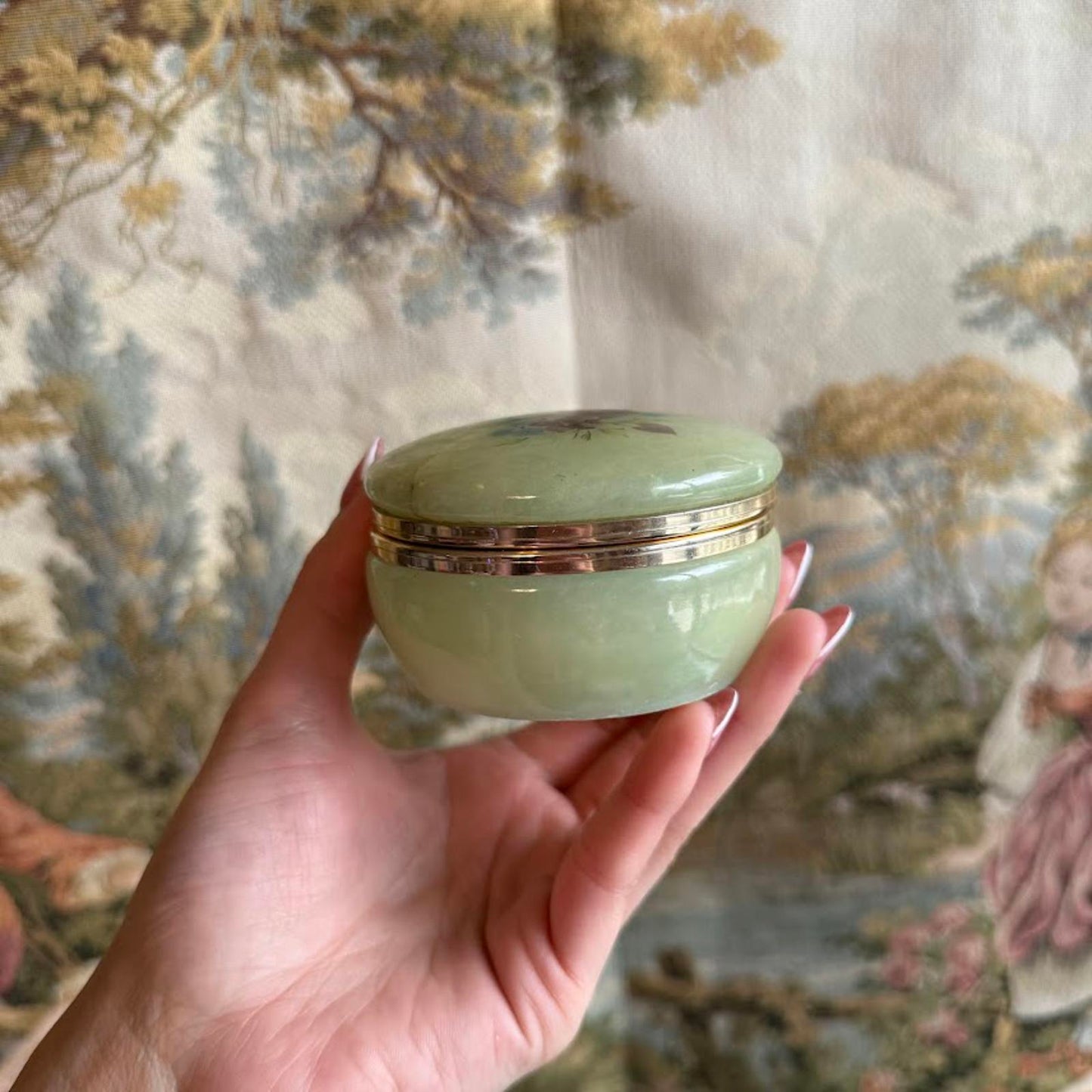 Vintage Green & Floral Circular Alabaster Box