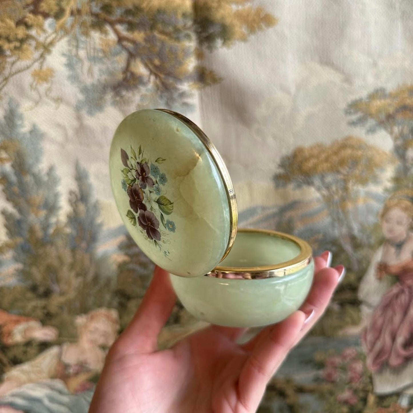 Vintage Green & Floral Circular Alabaster Box