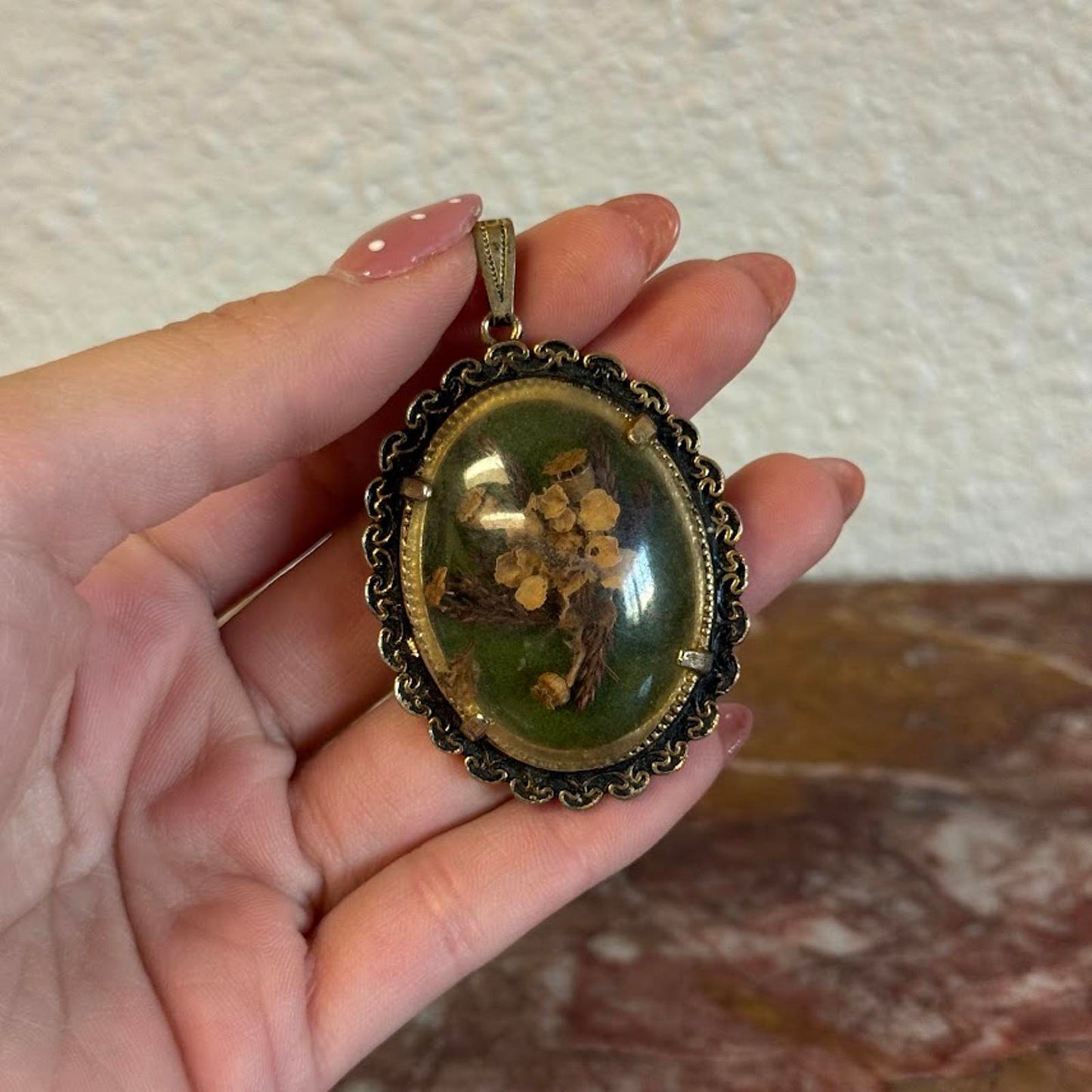 Vintage Oval Pendant with Preserved Flowers