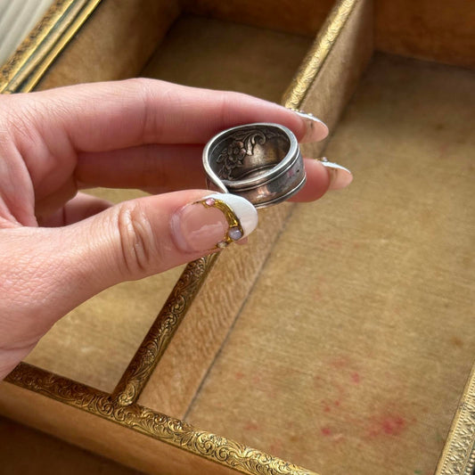 Vintage Silver tone rose detailed Spoon Ring