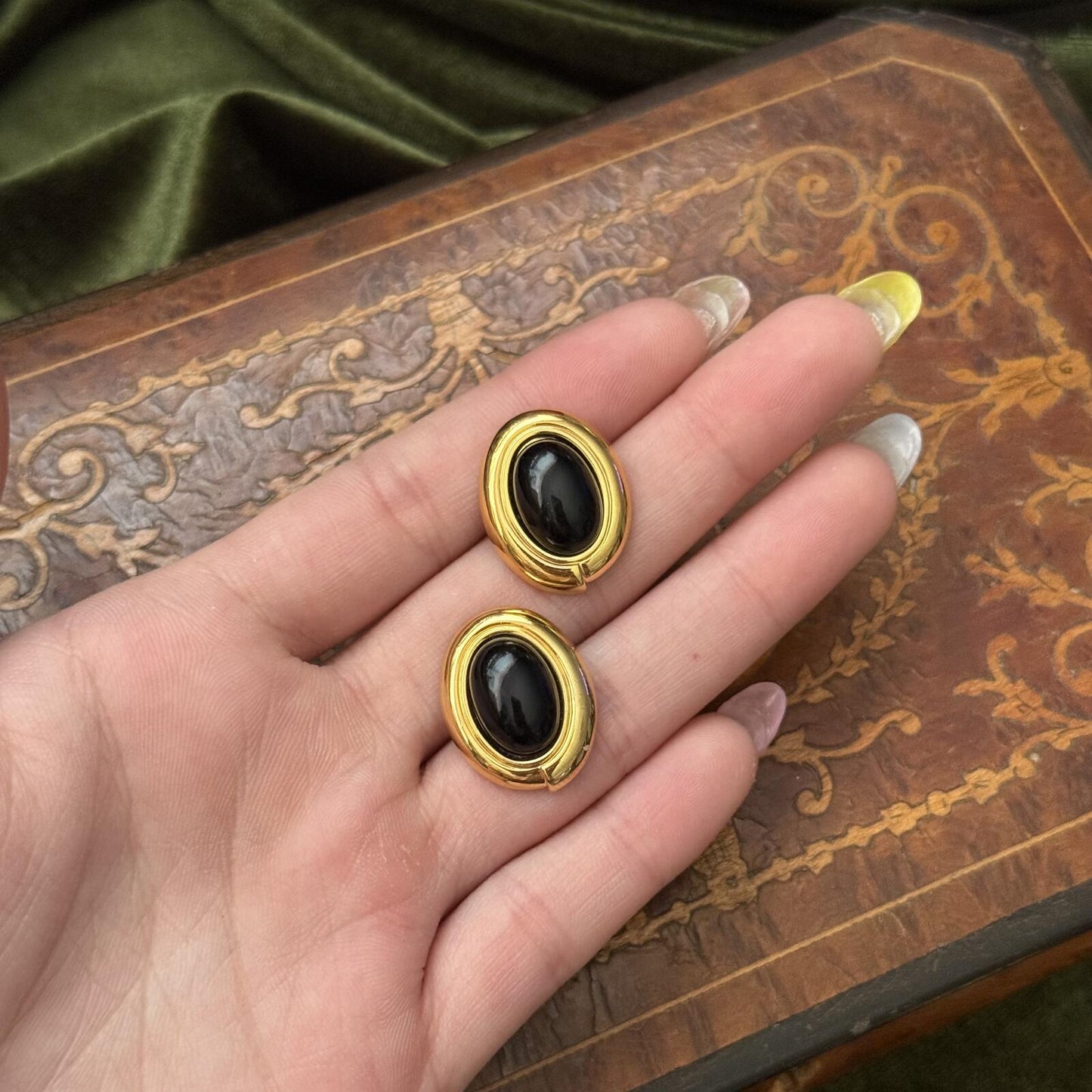 Vintage Monet Black Cabocho Post Earrings