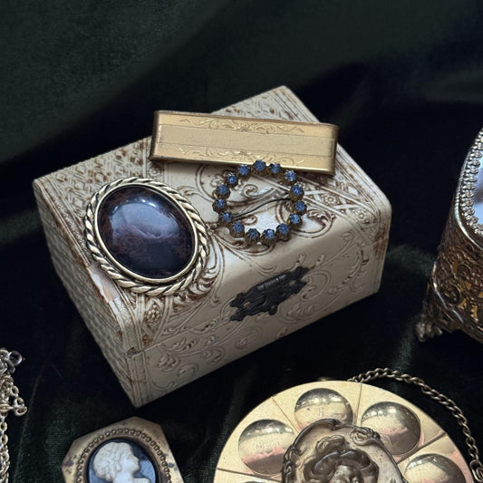 Vintage Antique Cream Ivory Jewelry Box