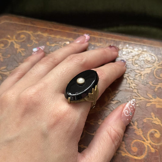 Vintage Antique Art Deco Black Glass and Faux Pearl Ring