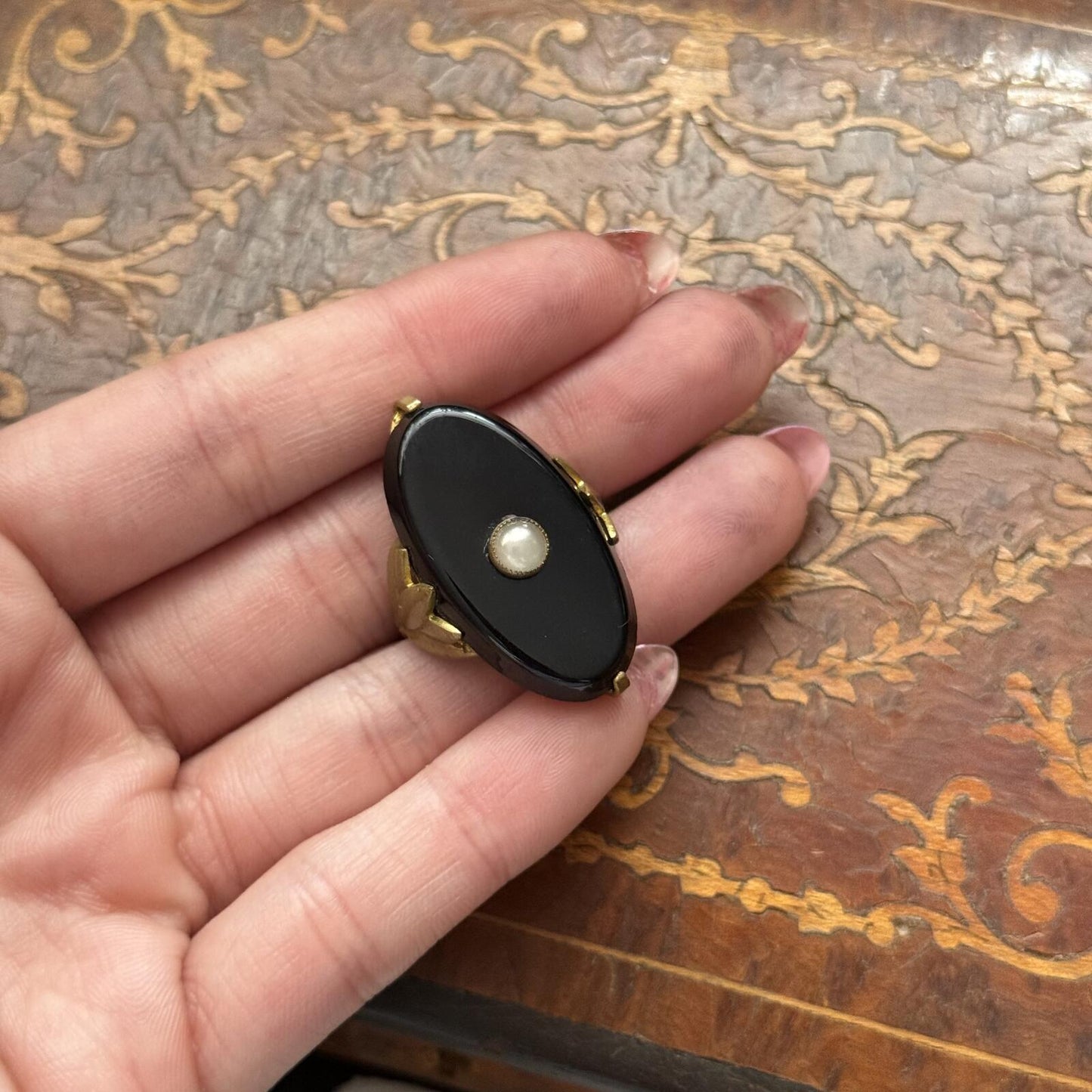 Vintage Antique Art Deco Black Glass and Faux Pearl Ring