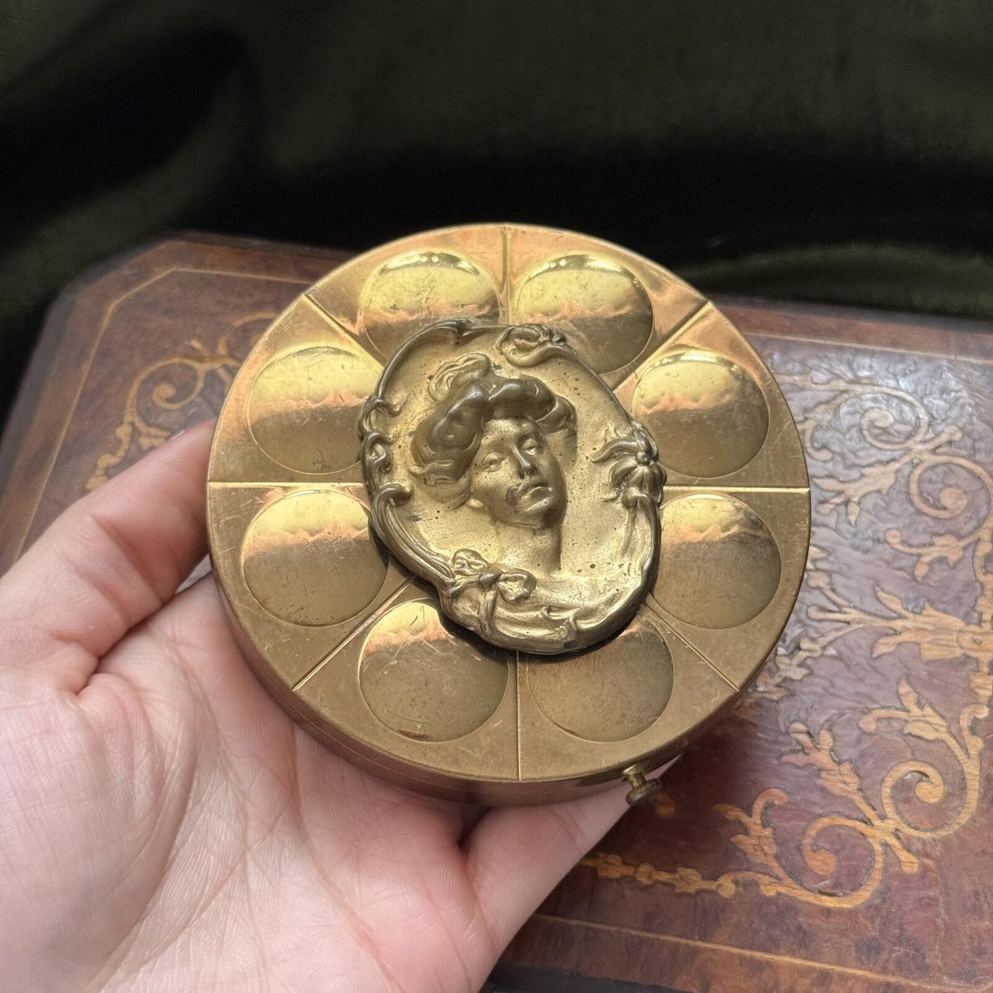 Vintage Art Nouveau Gold Tone Compact with Mirror
