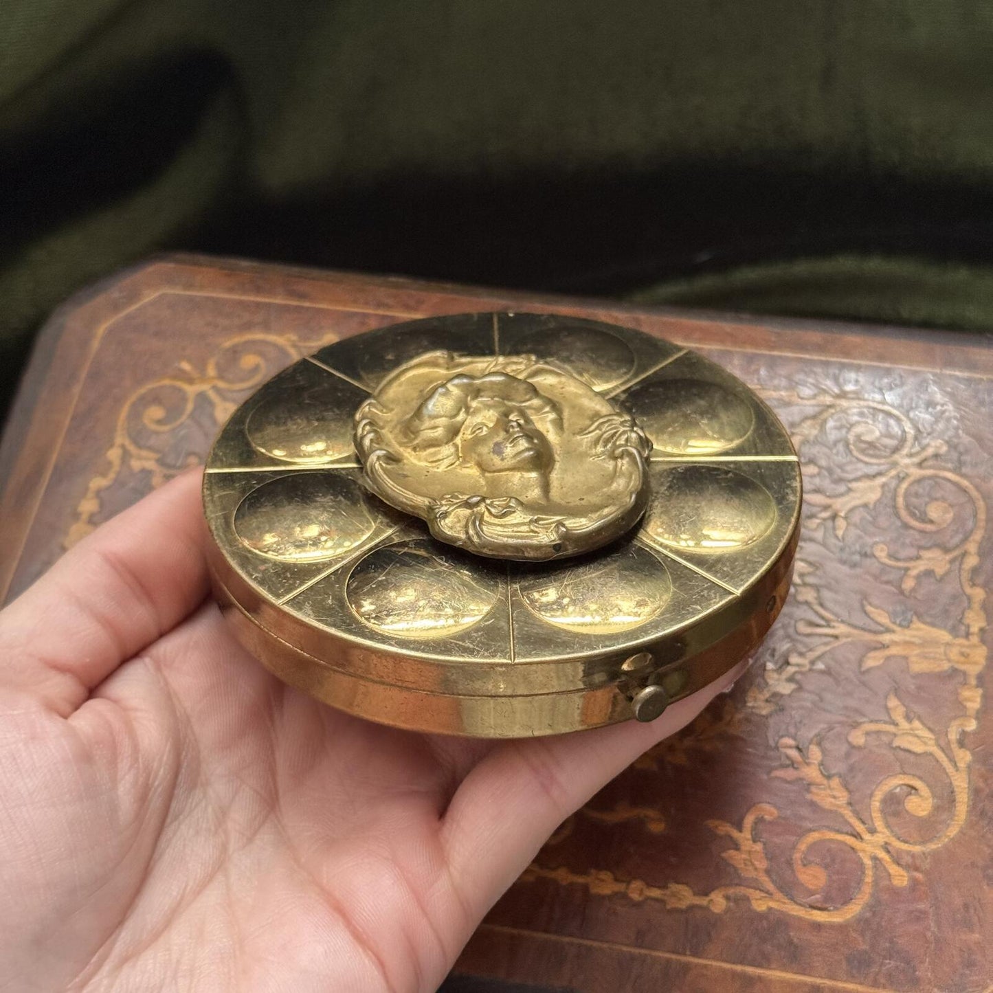 Vintage Art Nouveau Gold Tone Compact with Mirror