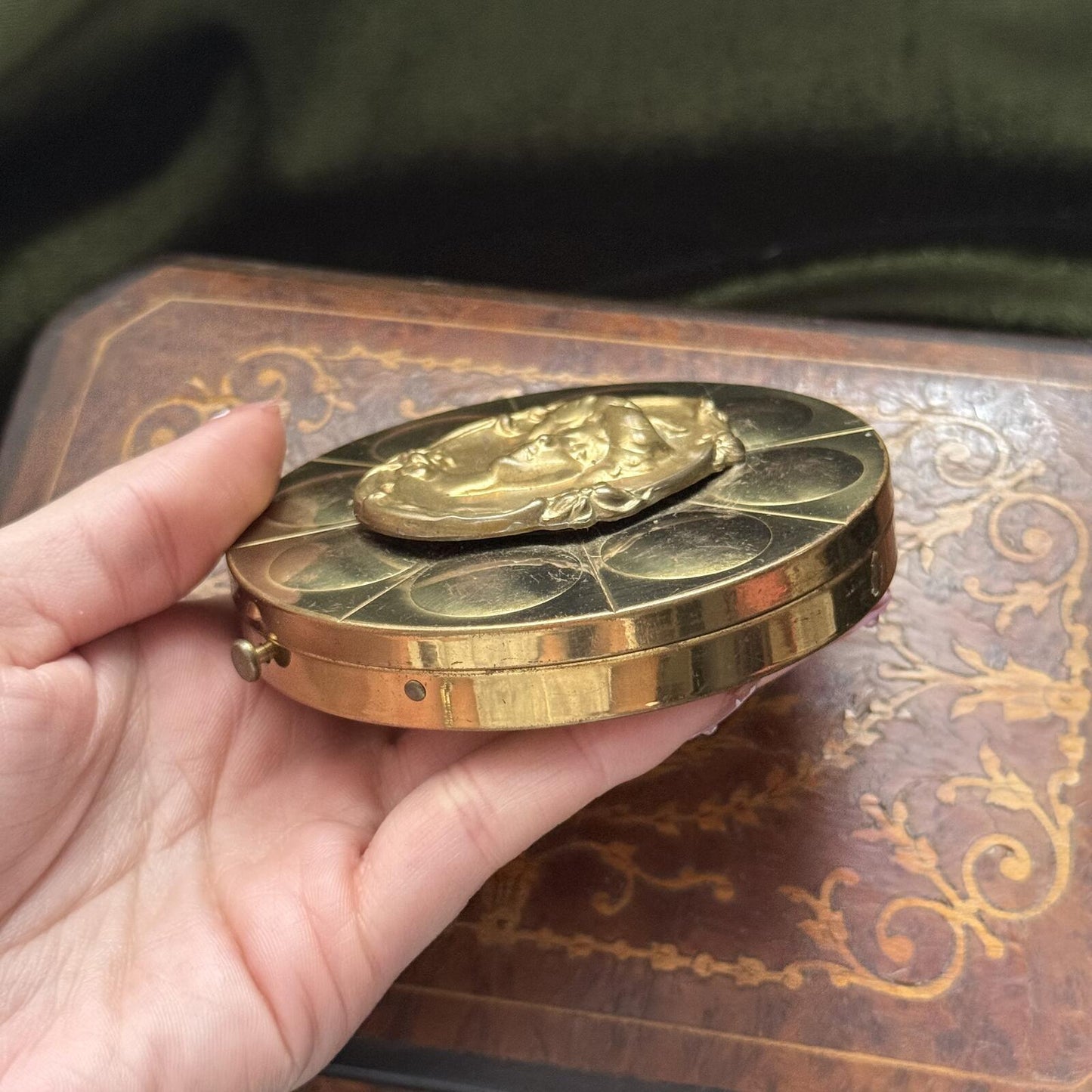 Vintage Art Nouveau Gold Tone Compact with Mirror