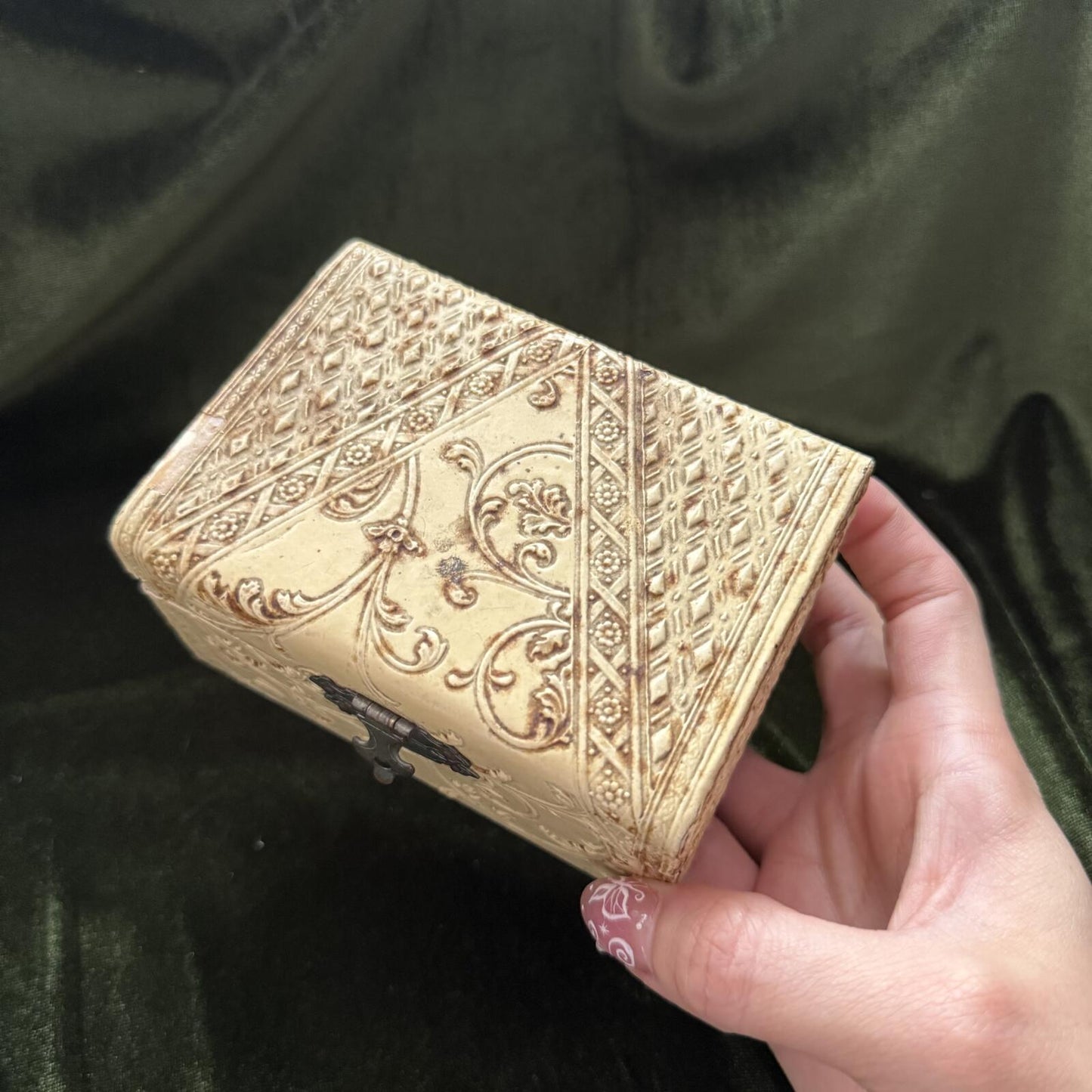 Vintage Antique Cream Ivory Jewelry Box