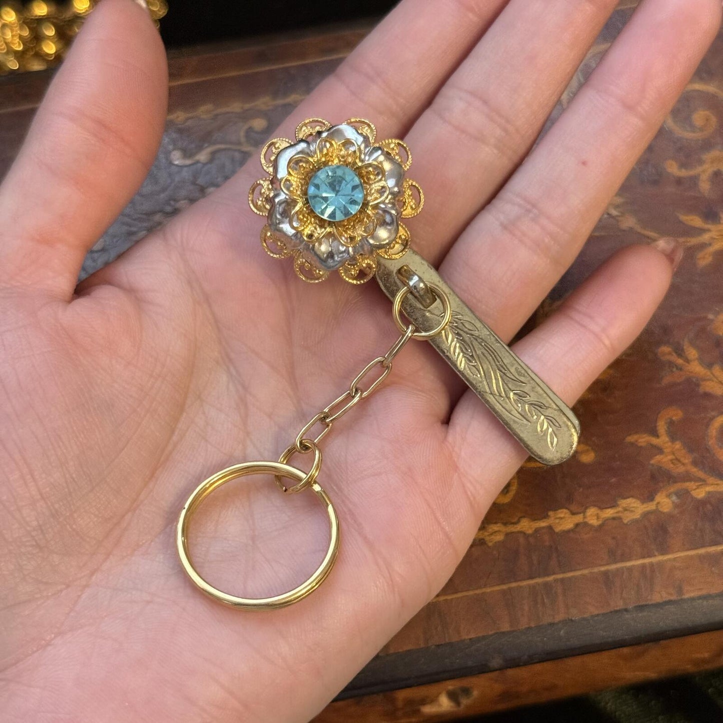 Vintage Kings Key Finder Ring Clip-on Blue Rhinestone