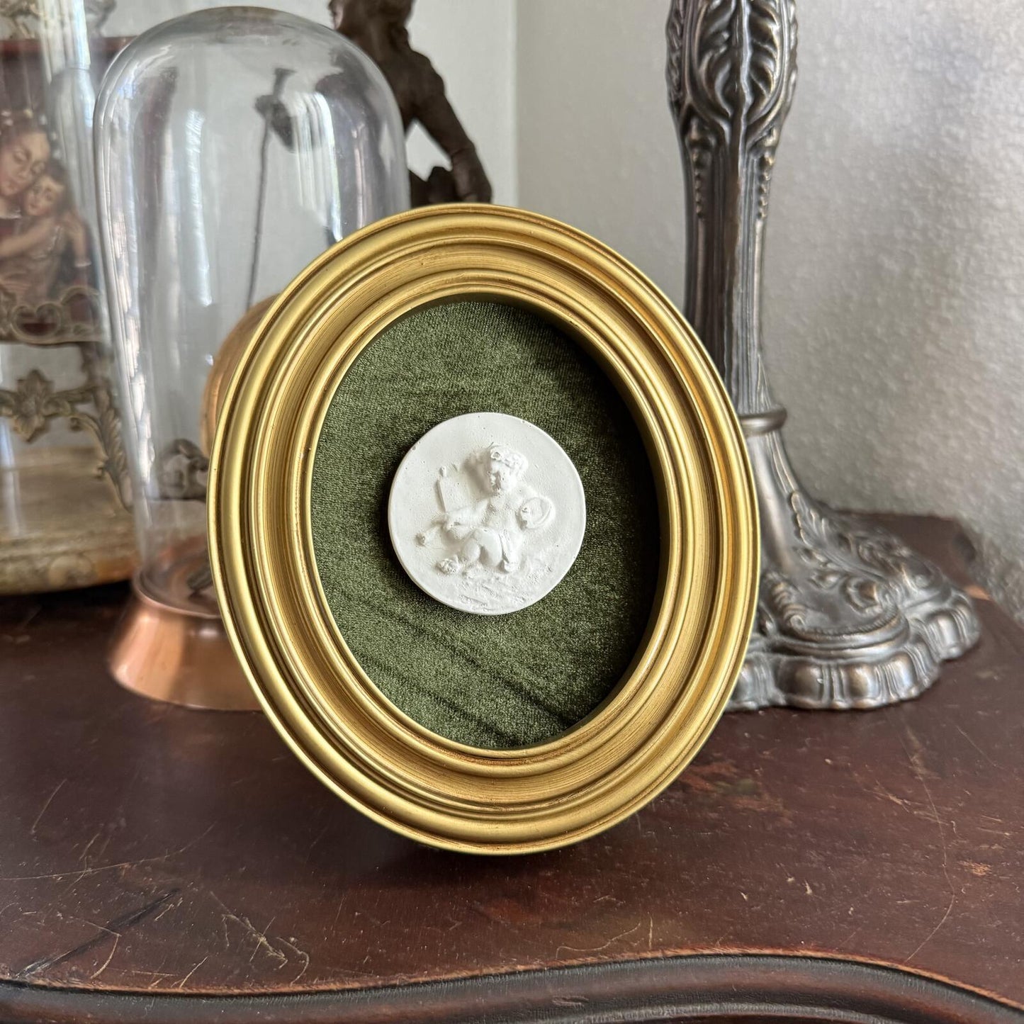 Vintage Style Framed Plaster Cameo Intaglio classical Relief Gold Oval Frame