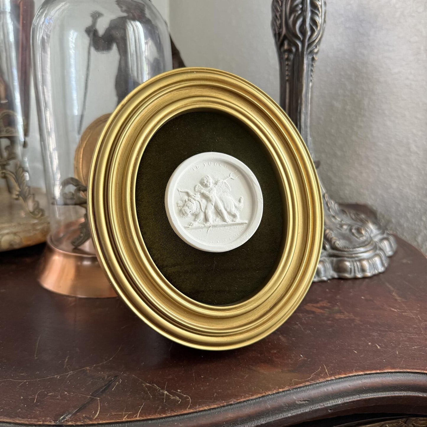 Vintage Style Framed Plaster Cameo Intaglio classical Relief Gold Oval Frame