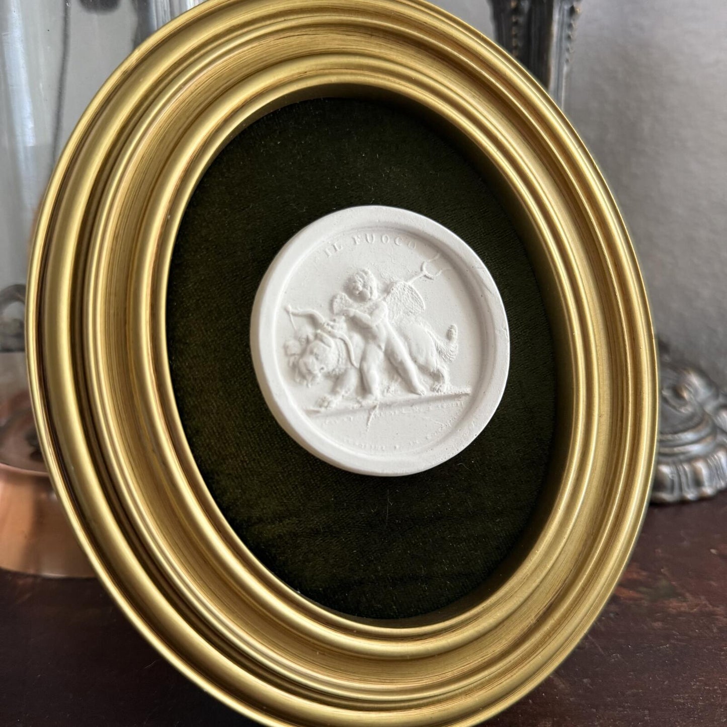 Vintage Style Framed Plaster Cameo Intaglio classical Relief Gold Oval Frame