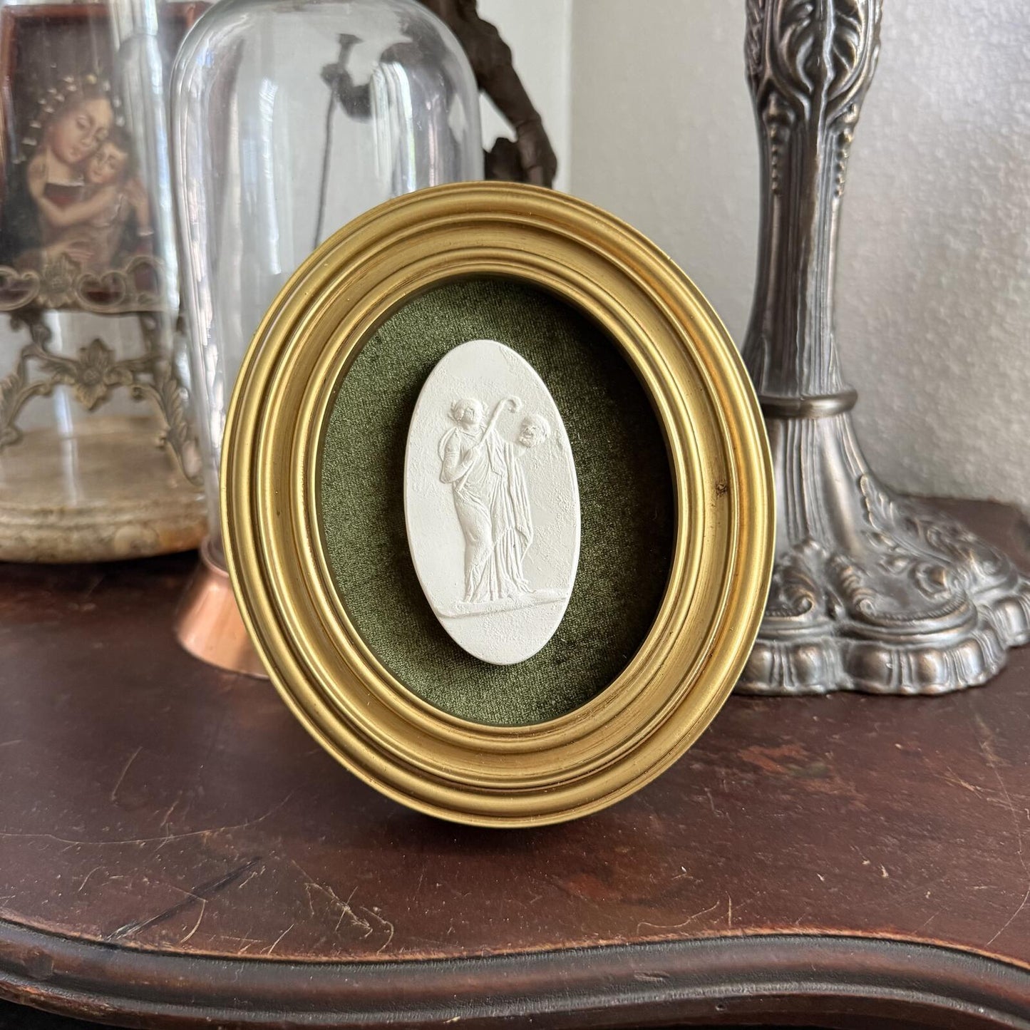 Vintage Style Framed Plaster Cameo Intaglio classical Relief Gold Oval Frame