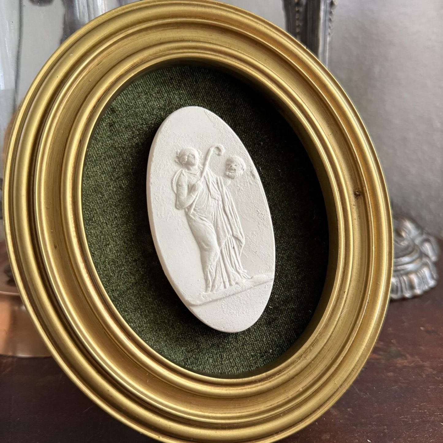 Vintage Style Framed Plaster Cameo Intaglio classical Relief Gold Oval Frame