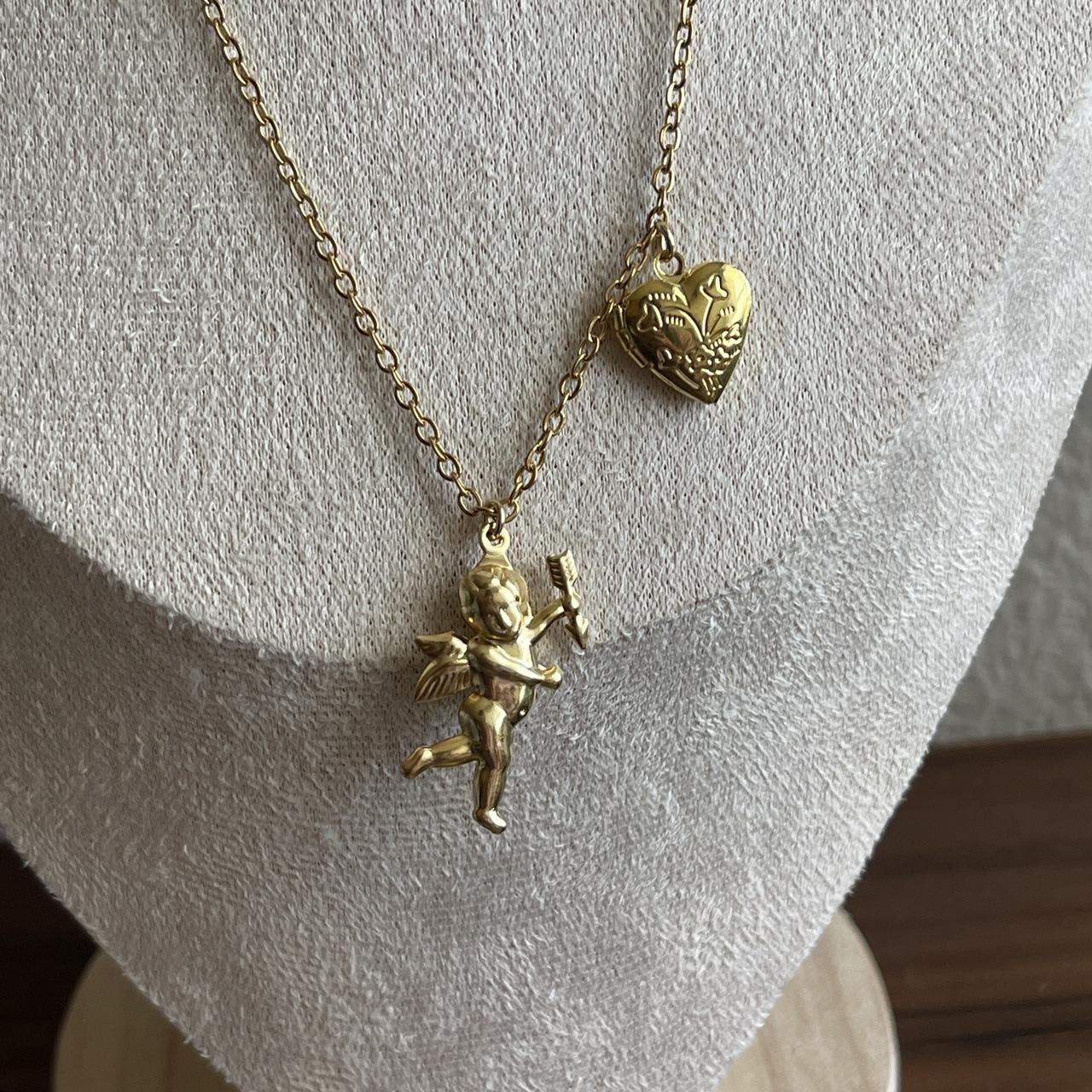 Vintage Style cherub cupid &amp; mini Heart detailed locket necklace