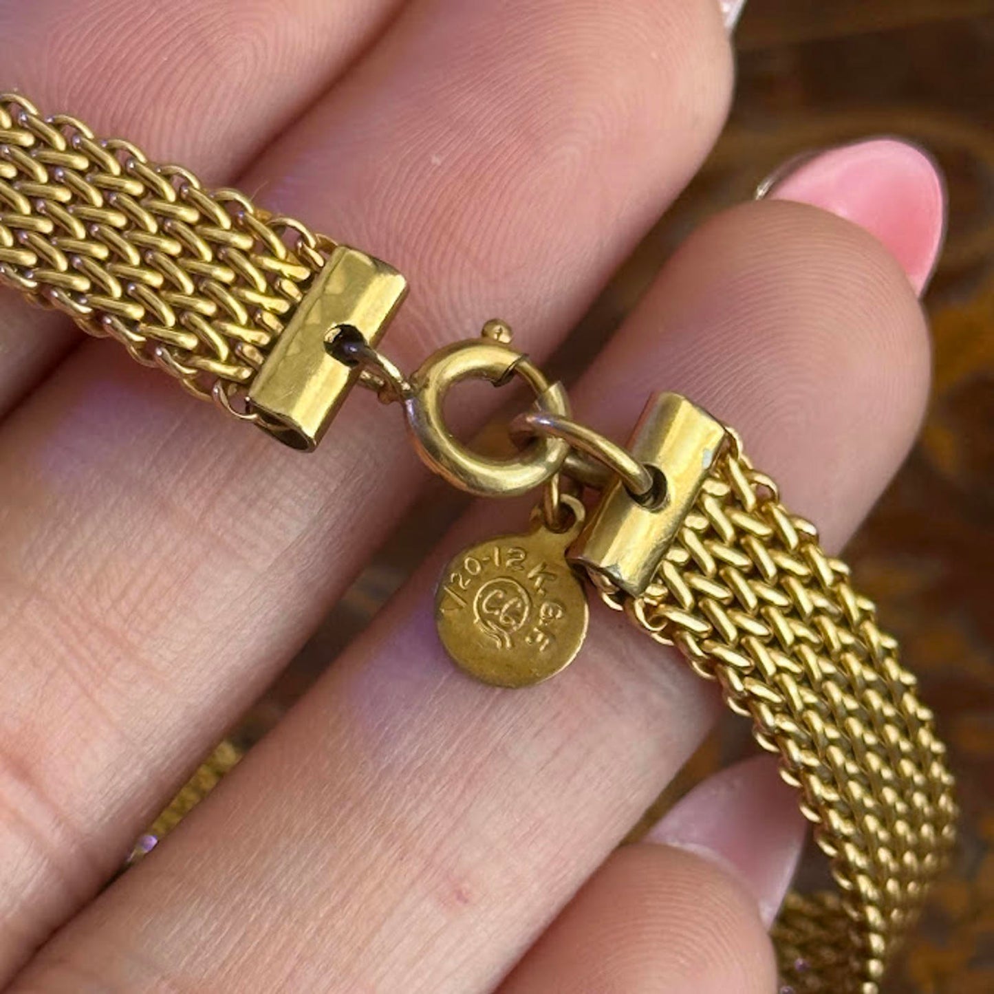 Vintage Art Deco 12k gold filled Cameo Mesh Bracelet