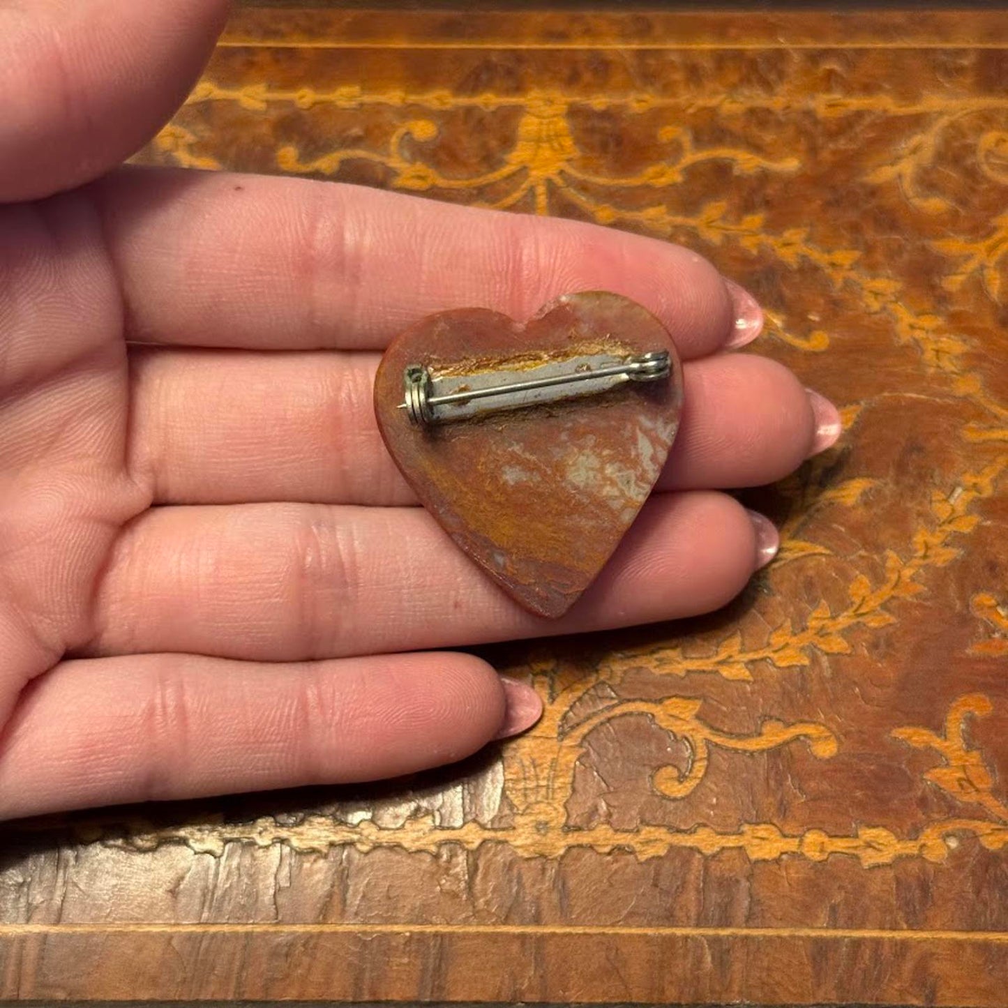 Glass crystal Heart Stone Brooch