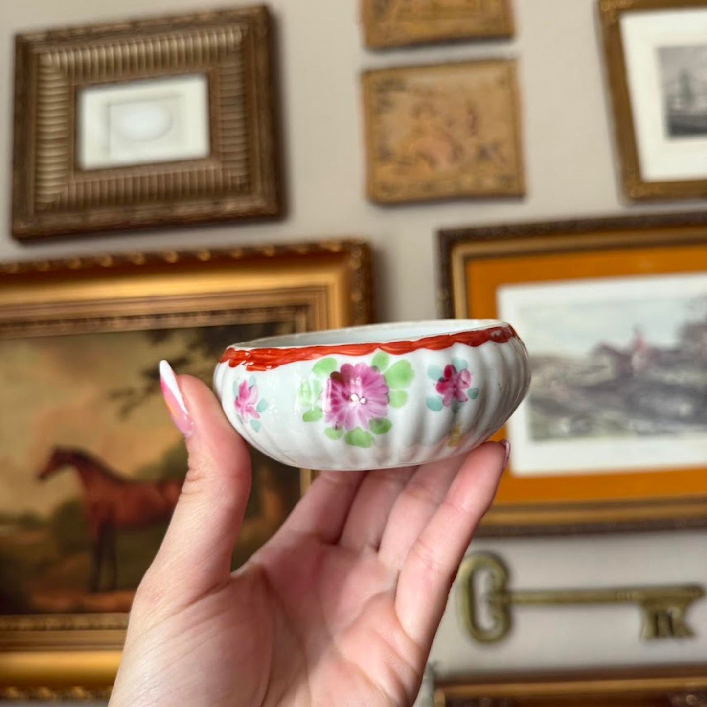 Vintage Floral Circle Trinket Dish