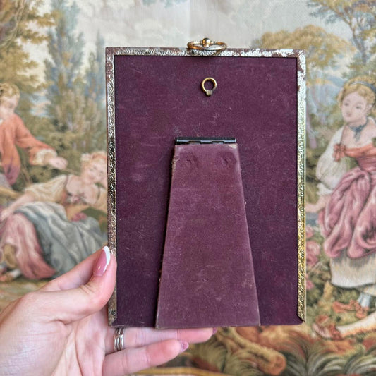 Vintage gold-toned metal multi-photo picture frame