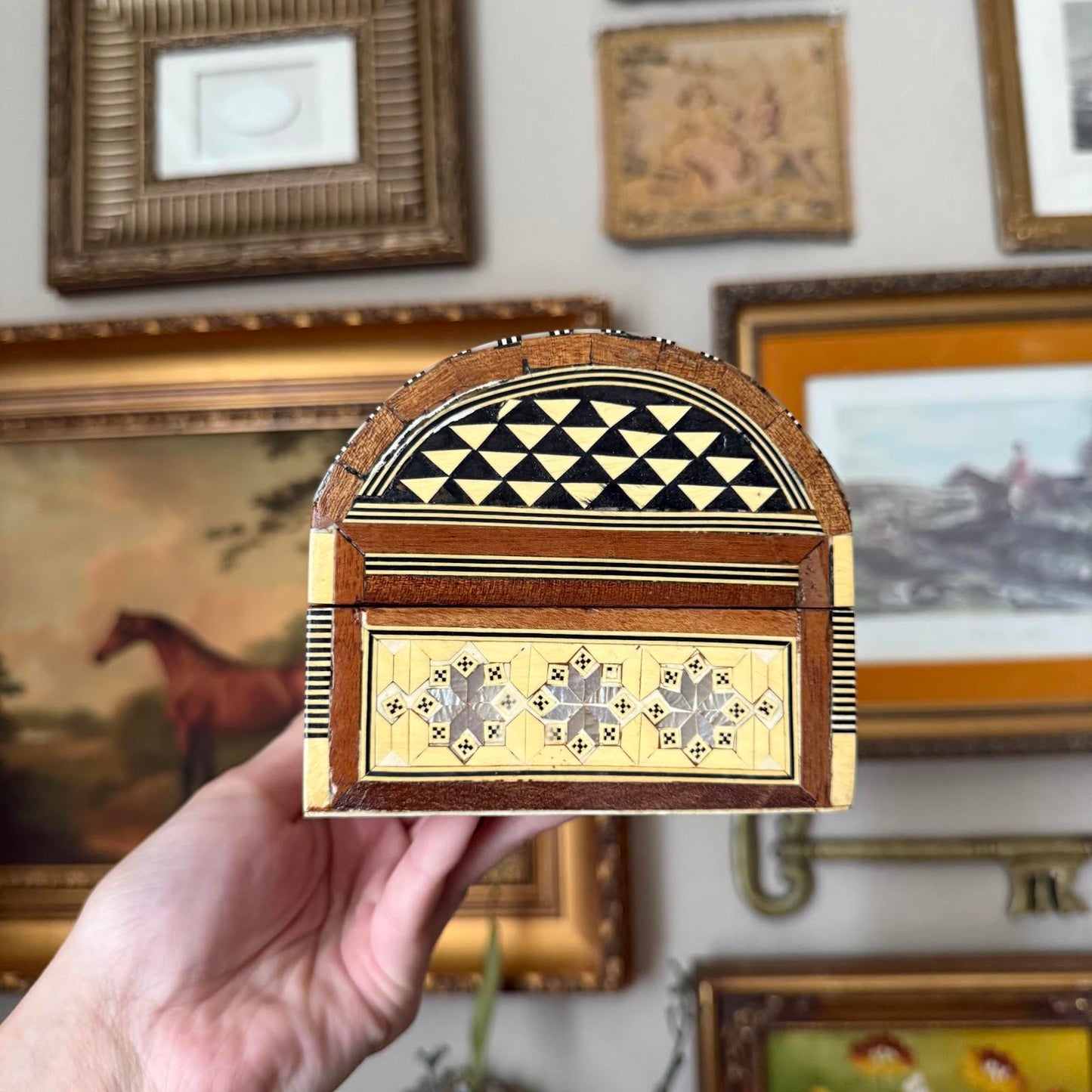 Wooden Handmade Shell Inlay Box Made in Egypt