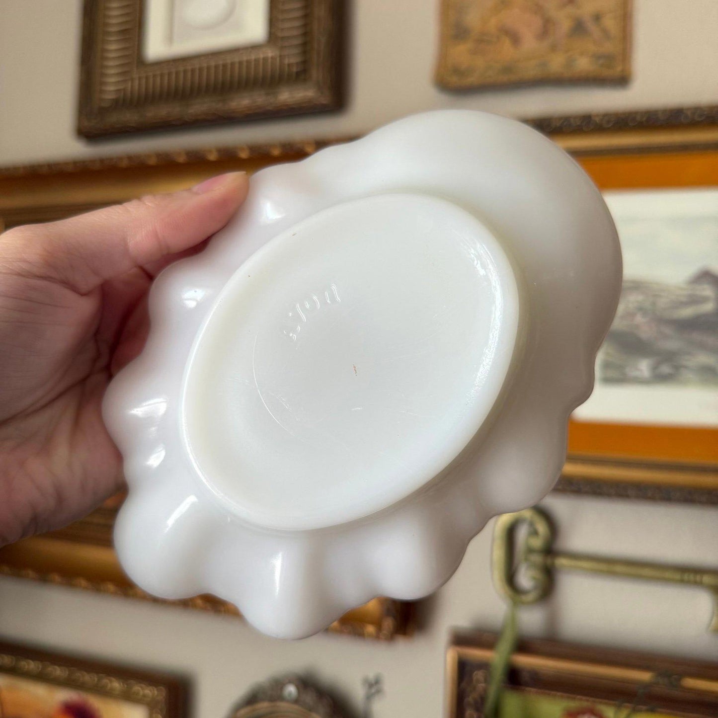 Vintage Avon Soap Dish with Angel Cherub White Milk Glass Heavenly Collection