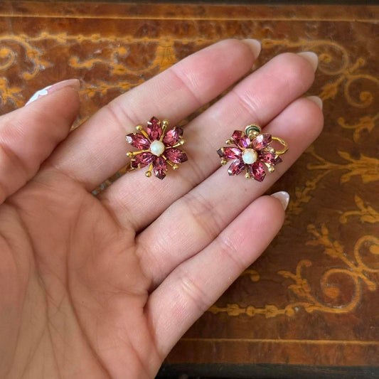 Vintage Amco crystal Pink Screwback earrings