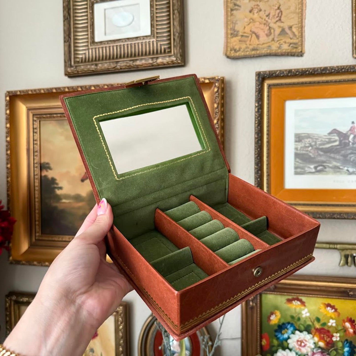 Vintage Floral Jewelry Box