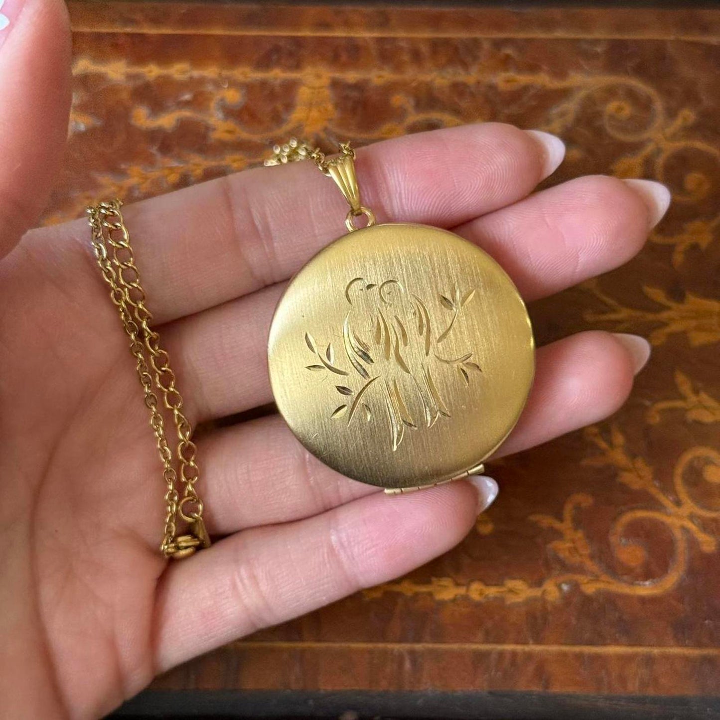 Vintage Bird engraved Locket necklace