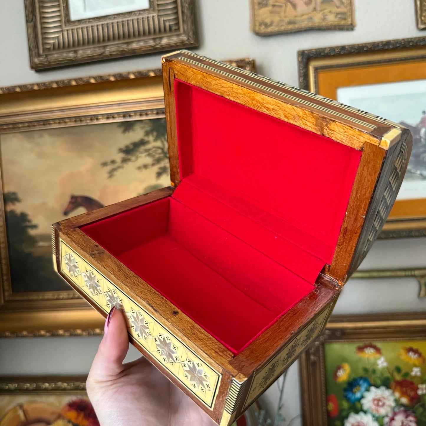 Wooden Handmade Shell Inlay Box Made in Egypt