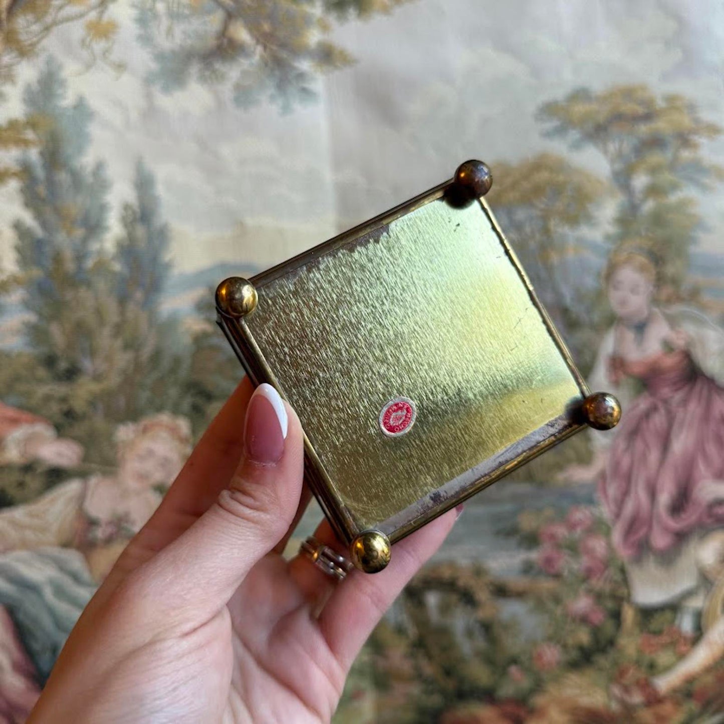 Vintage Square Swan etched Glass Jewelry box